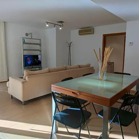 Casa Con Piscina Будинок відпочинку *